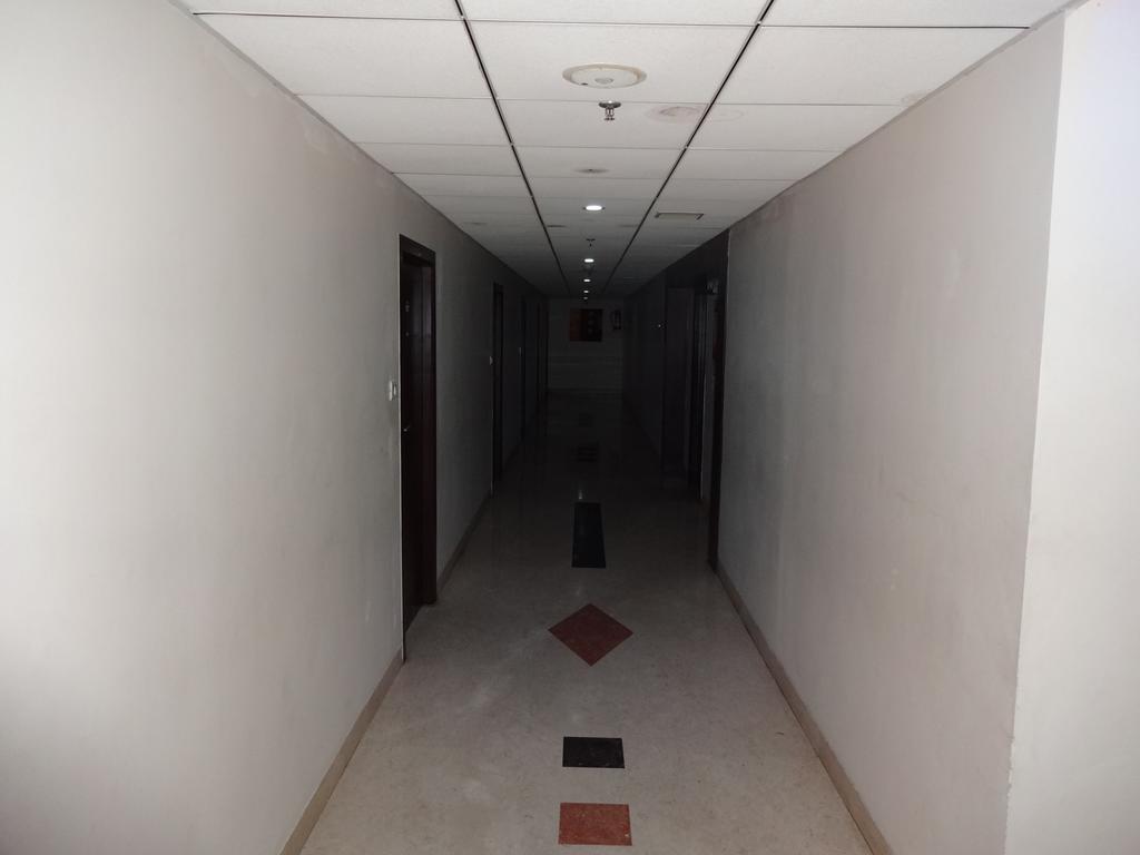 La Hospin Hotel Rajahmundry Room photo